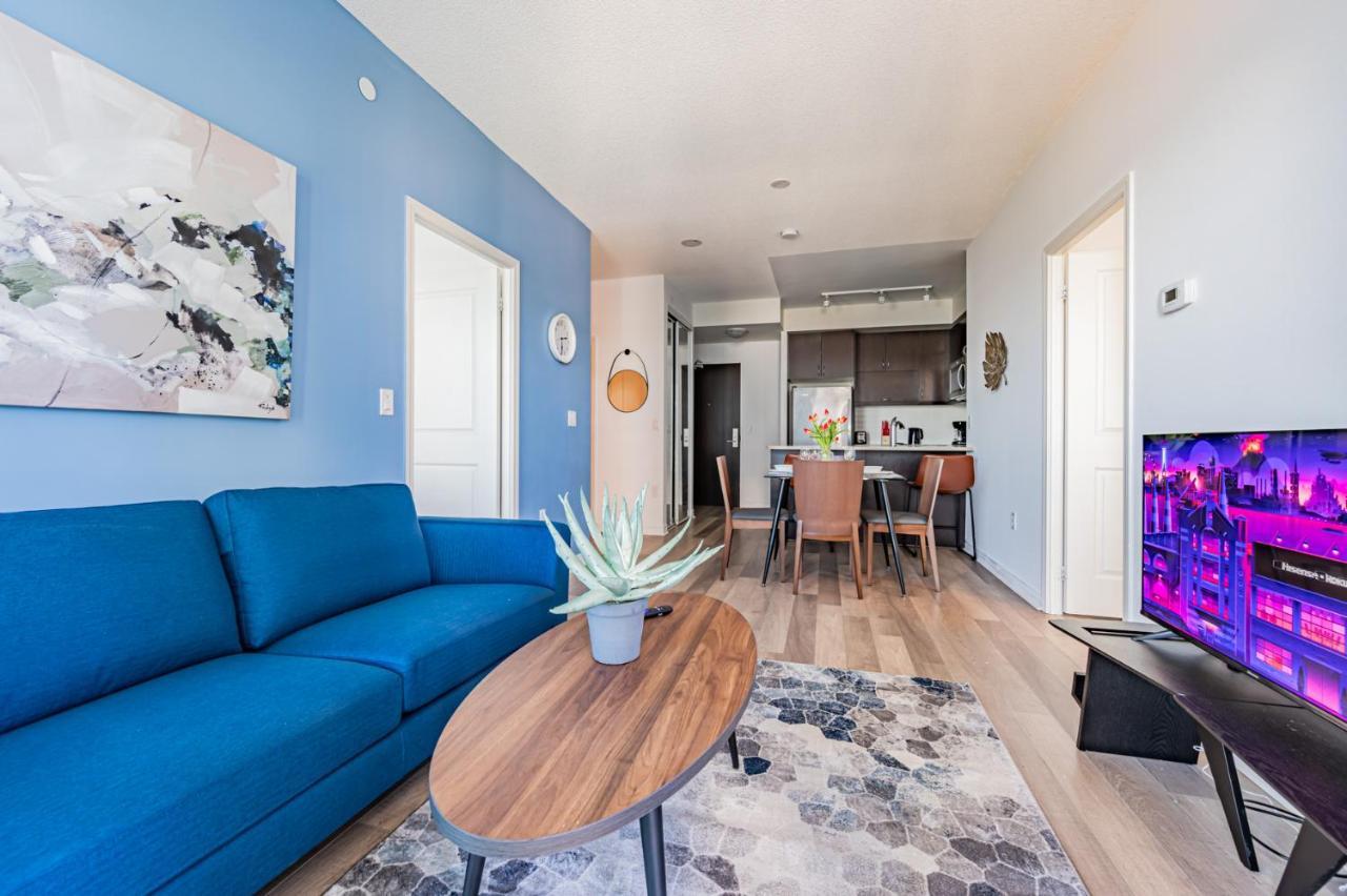 Condo In Parklawn & Lake Shore With Free Parking Close To Airport Toronto Exterior foto